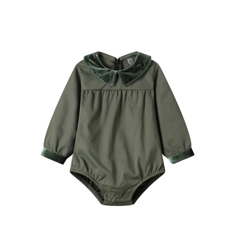 velvet collar -green